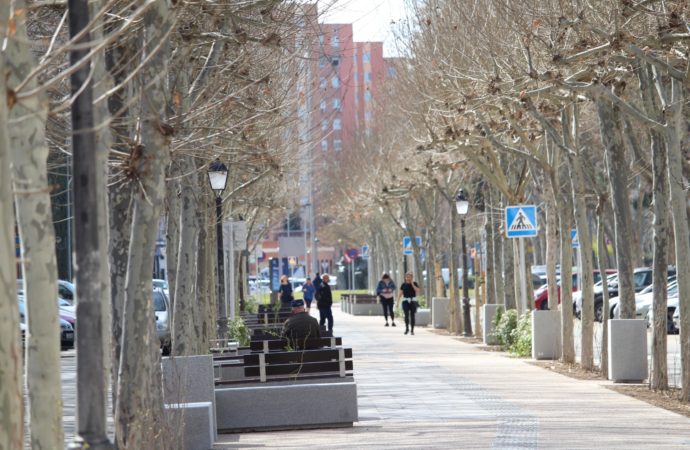 Abierto al tránsito peatonal el renovado Paseo de Pastrana de Alcalá