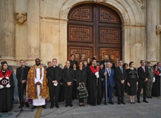 Ayuso acompañó a Cofradías y al alcalde en la Semana Santa de Alcalá