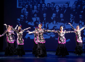 La Escuela Municipal de Adultos de Alcalá rindió homenaje a la Generación del 27 con un recital