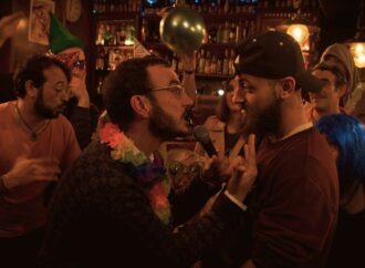 Nuevo capítulo doble de «Antrología», la serie alcalaína online, con los bares como protagonistas