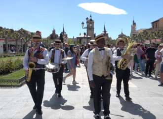 Abre la Feria del Libro en Alcalá de Henares: hasta el 2 de mayo, muchos nombres conocidos