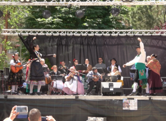 Coros y rondallas de los centros de mayores y el folclore de las casas regionales, este fin de semana en Alcalá de Henares