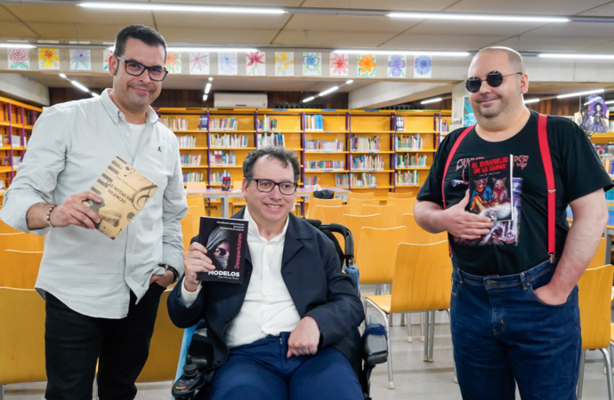 Presentación de los libros de los escritores locales, Rafael Fernández, Sergio Medina y Lou W. Morrison en Torrejón
