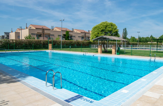 Abiertas las piscinas de verano en Marchamalo dentro del Complejo Deportivo ‘Llanos Manrique’