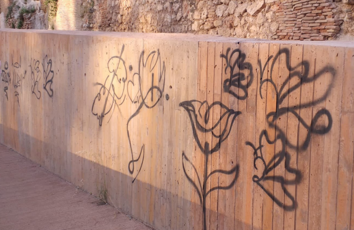 Nuevo episodio de grafitis en el Alcázar de Guadalajara. Se busca al autor tras denunciarlo a la Fiscalía