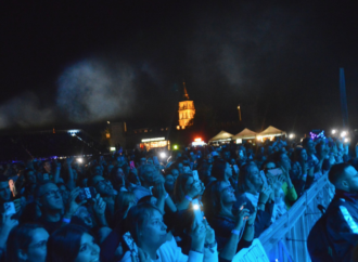 Conciertos de la Muralla 2025 en Alcalá: Camilo, Rosario Flores, Ojete Calor, Rels B, Los Secretos…