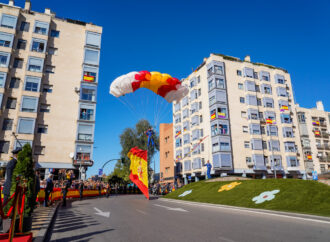 Homenaje a la bandera española y Paracaidismo del Ejército del Aire, este domingo en Torrejón