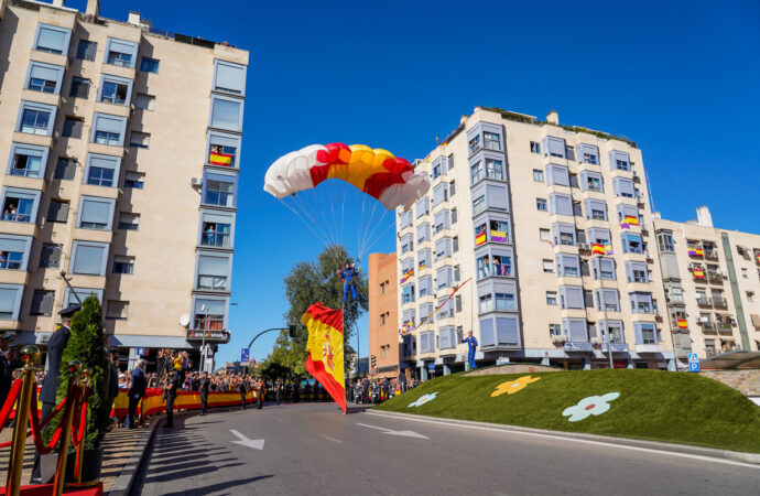 Homenaje a la bandera española y Paracaidismo del Ejército del Aire, este domingo en Torrejón
