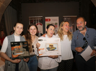 Irene Gómez Perdigón aspirante a chef medieval 2023 en Hondarribia con su ‘Chusquero seguntino’