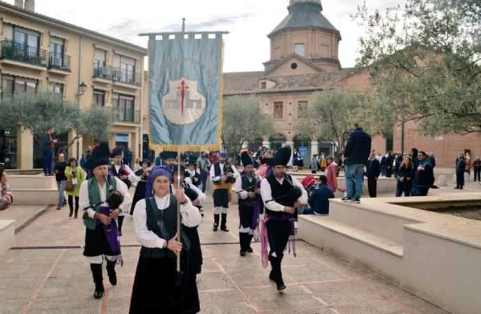 La música de los centros municipales de mayores y las casas regionales llegó a Alcalá de Henares
