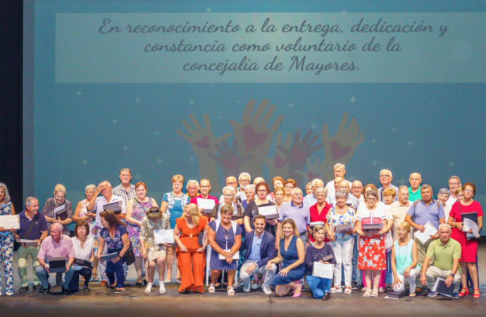 Reconocimiento en Torrejón a la labor de los voluntarios mayores