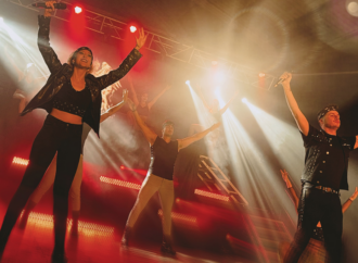 Teatro Torrejón / “Tu música me suena» y el espectáculo de magia “Houdini, el mago del club”, este fin de semana