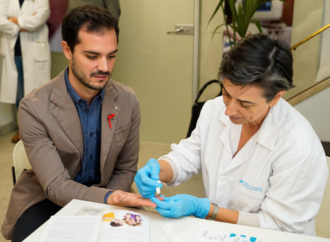 Día Nacional de la prueba del VIH en Torrejón realizando pruebas rápidas y actividades para concienciar y promover el diagnóstico precoz