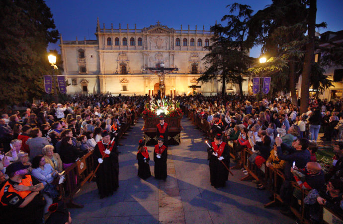 Semana Santa Alcalá 2024: procesiones del Jueves Santo, día 28