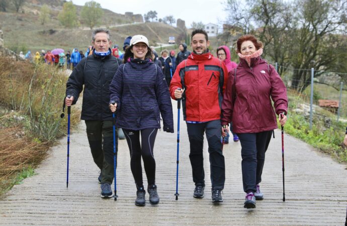 200 personas participaron en Brihuega en una nueva ruta del programa rutas saludables ‘7000PaxosX’