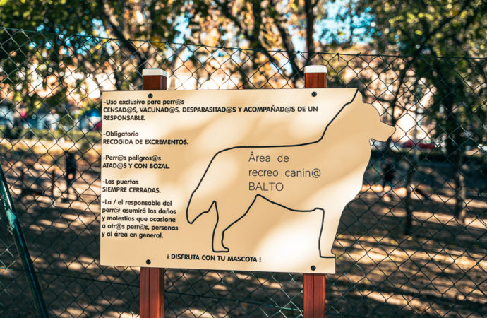 Nuevos juegos y aparatos para perros en tres áreas caninas de San Fernando de Henares