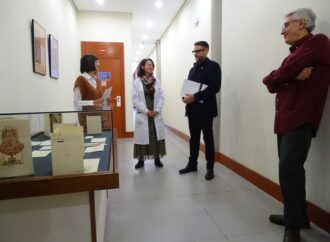 El Archivo Municipal de Alcalá acoge una exposición de felicitaciones navideñas desde los años 40 hasta nuestros días