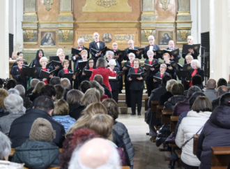 Concierto de la ‘Coral Paraninfo’ en la Iglesia de San Juan de la Penitencia de Alcalá de Henares
