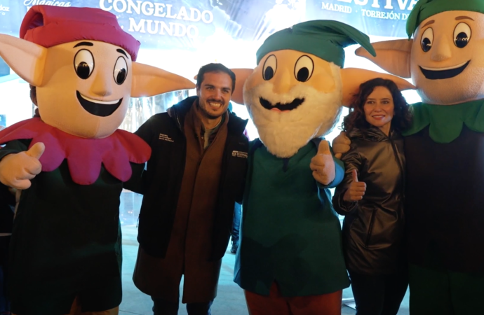 Visita de Isabel Díaz Ayuso al Parque «Mágicas Navidades» de Torrejón