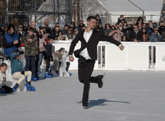 La Pista de Hielo que encandila en Torrejón, diseñada por el patinador español, Javier Fernández