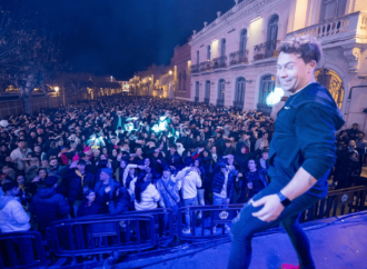 Preuvas solidarias en la Plaza de Cervantes de Alcalá de Henares, este martes día 30