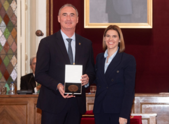Entgrega del Premio Ciudad Alcalá Patrimonio Mundial y toque de campanas en este 2 de diciembre tan especial para la ciudad