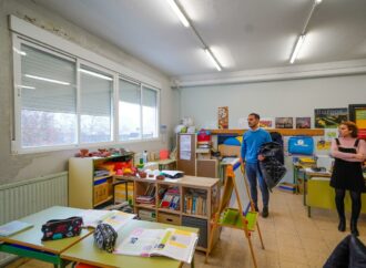 El Ayuntamiento de Torrejón cambiará las cubiertas de la Escuela Infantil La Cigarra y la Hormiga, el Pabellón Deportivo Sonia Abejón M-4 y el Colegio Vicente Aleixandre