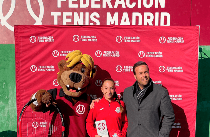La tenista torrejonera, Carlota Luján, subcampeona del Torneo Máster de la Federación de Tenis de Madrid