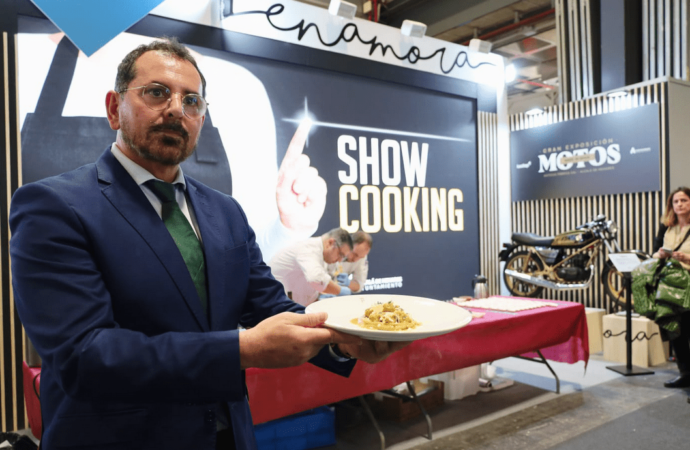 FITUR / José Valdearcos, presidente de «Alcalá Gastronómica», destaca la “Movida Gastro-Alcalaína”