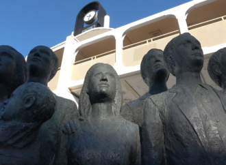 11M XX Aniversario / Ofrendas y campanas para recordar a las víctimas en Alcalá