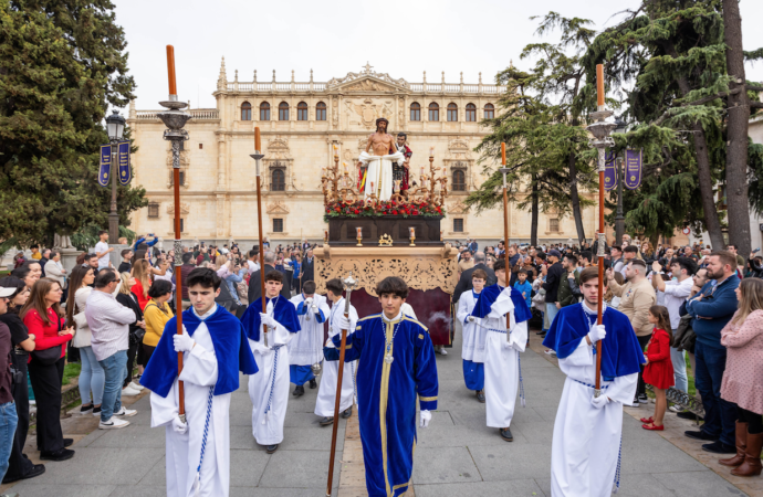 Semana Santa Alcalá: así fue el Domingo de Ramos con Jesús Despojado de sus Vestiduras y «La Borriquita»