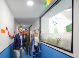 Arreglada las cubierta de la Escuela Infantil La Cigarra y la Hormiga en Torrejón