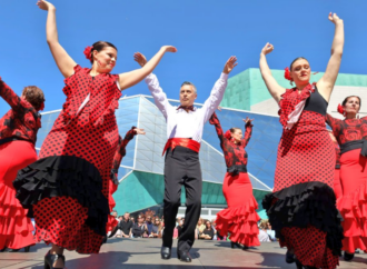 La Feria de Abril se adelantó en Alcalá de Henares de la mano de la Escuela de Danza de Pilar Barbancho