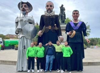 La centenaria Comparsa de Gigantes y Cabezudos de Alcalá será de nuevo protagonista en las Ferias