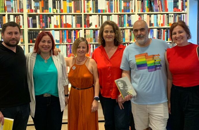 Acto de Más Madrid Alcalá para reivindicar el Orgullo LGTBI+