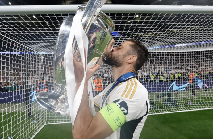 El alcalaíno, Nacho, capitán eterno de la 15 Champions del Real Madrid