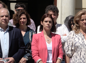 Minuto de silencio en Alcalá por el primer asesinato en 2024 por violencia de género en nuestra región