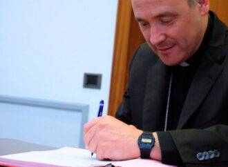 El obispo de Alcalá, Mons. Antonio Prieto Lucena, publica su carta pastoral 24/25 titulada «Peregrinos de Esperanza» 