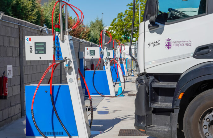 Así es «la Gasinera» de Torrejón, la nueva Estación de Recarga GNC para vehículos de gas natural comprimido