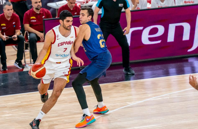 Basket: España vence 76-72 a Argentina en un Multiusos de Guadalajara abarrotado