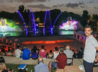 El espectáculo «Happines» llega este domingo a la la Fuente de Parque Europa en Torrejón