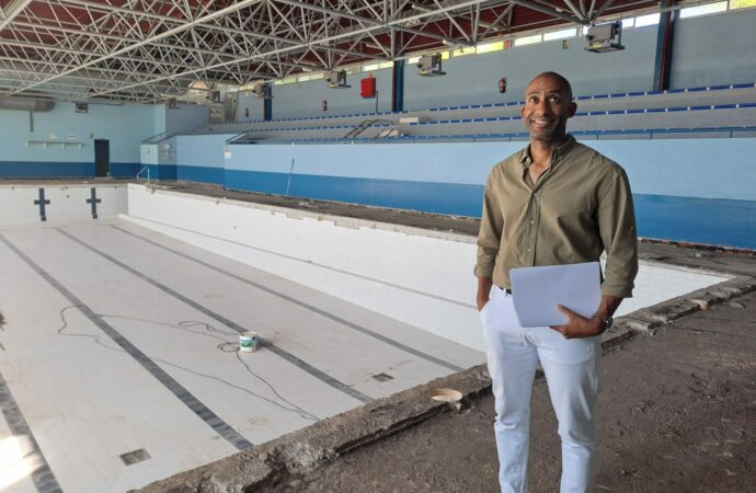 En marcha la reforma integral de la piscina cubierta Huerta de Lara en Guadalajara