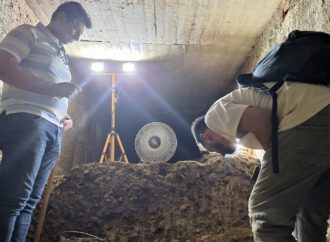 Refugio antiaéreo de la Plaza de Cervantes de Alcalá: segunda fase de documentación y limpieza
