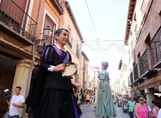 Gigantes, Pequeñantes, hinchables y un tobogán de 100 metros, protagonistas de las Ferias en Los Barrios de Alcalá