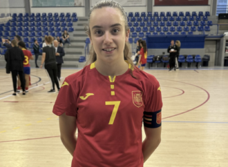 La torrejonera María Rollón debuta como capitana de la selección española sub-15 de fútbol sala