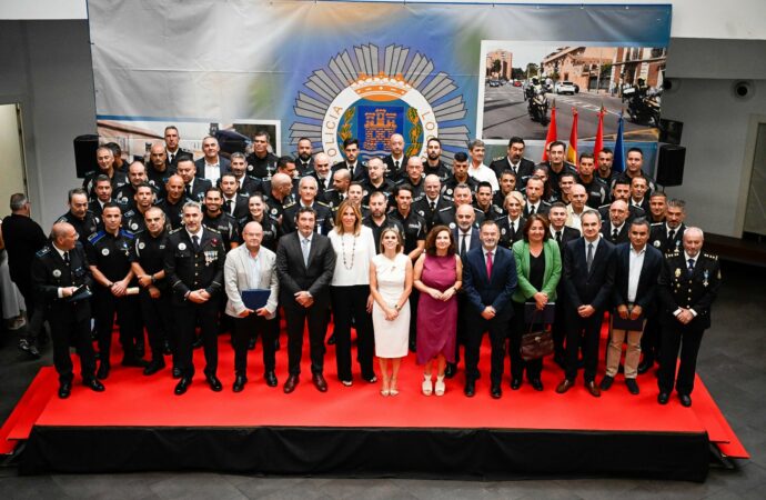 Día de la Policía Local en Alcalá de Henares: acto de reconocimiento, medallas y condecoraciones