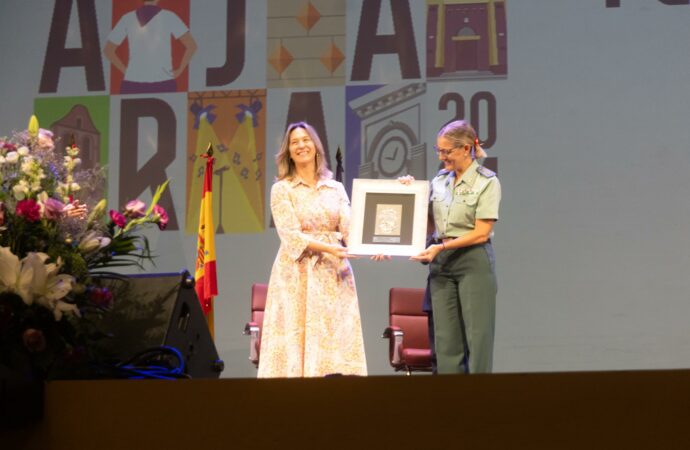 Emotivo Pregón de las Fiestas de Guadalajara con la teniente coronel de la Guardia Civil, Cristina Moreno