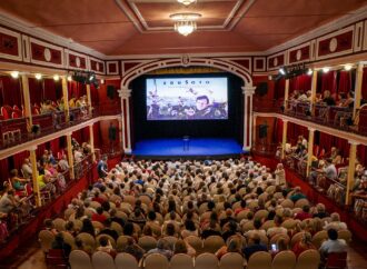 Nueva temporada de teatro en Alcalá: Héctor Alterio, María León, José Sacristán, Aitana Sánchez Gijón, Fernando Tejero…