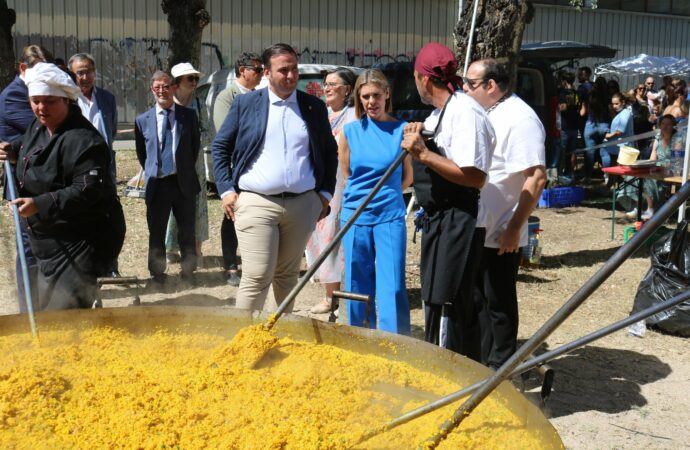 Fiestas del Val en Alcalá: paella solidaria, misa mayor, peñas…