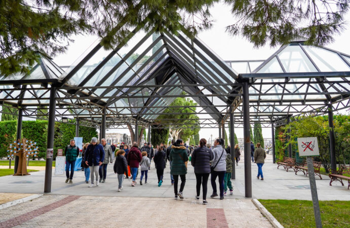 Día de Todos los Santos en Torrejón: hasta el viernes 1 de noviembre, se amplía el horario del cementerio y se refuerza el servicio de autobuses